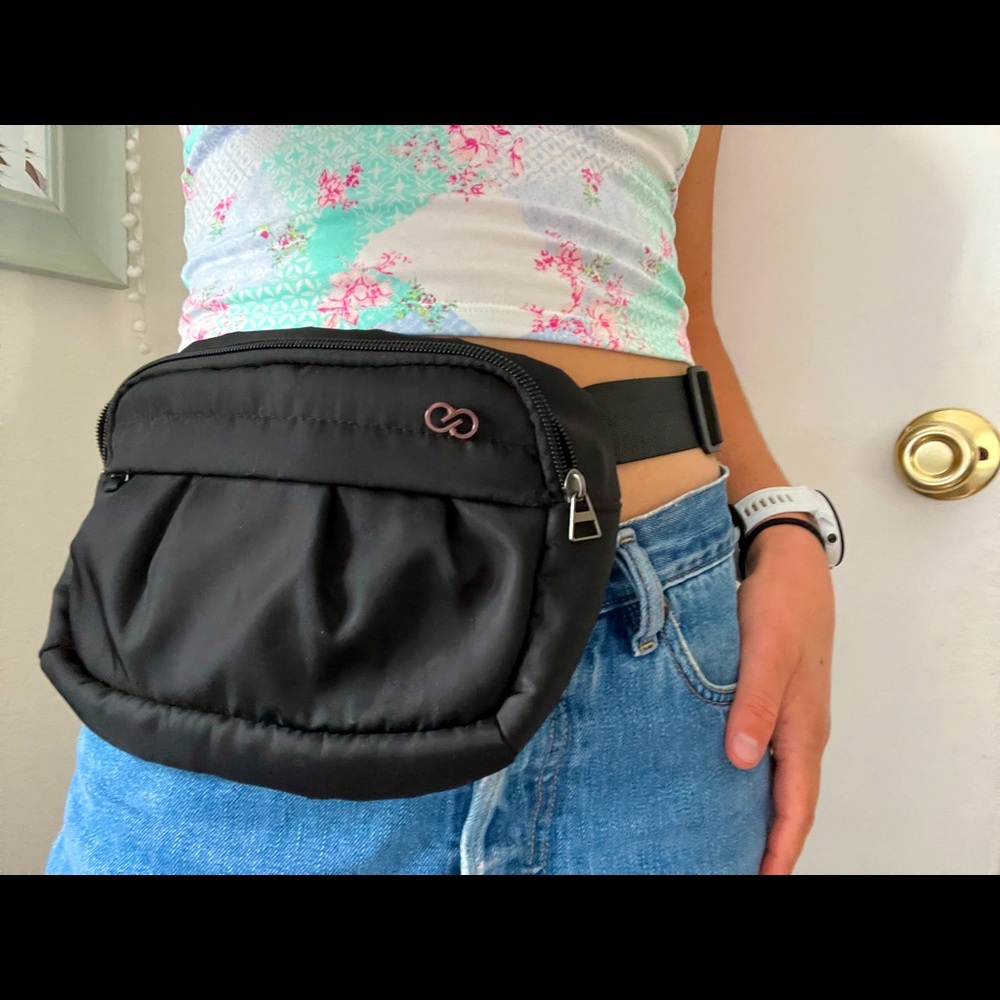 CALIA by Carrie Everywhere Belt Bag